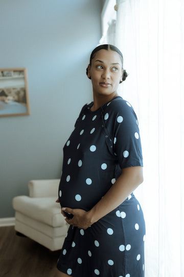 Chic Maternity Nursing Polka Dot
