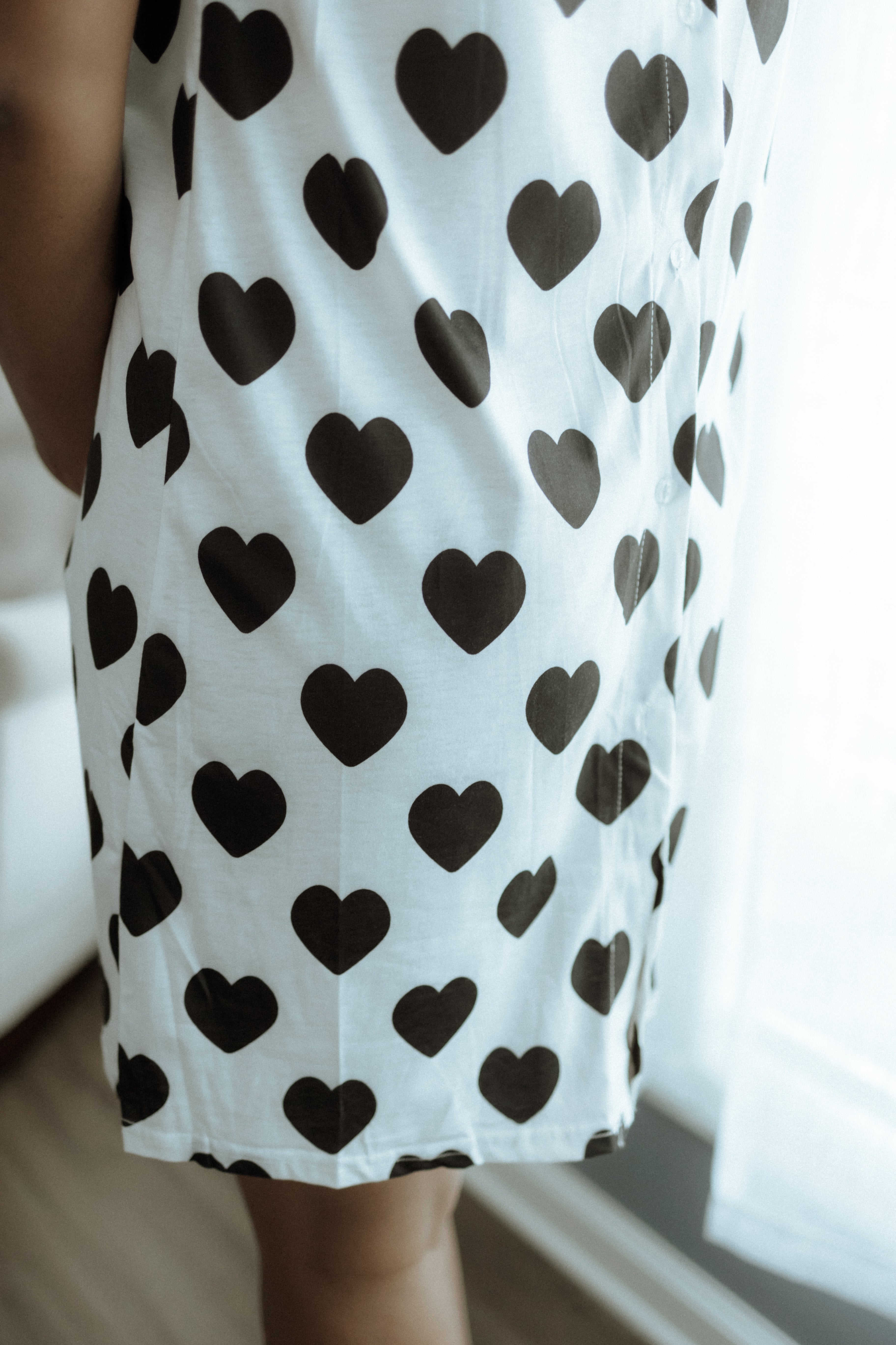 Maternity Nursing Nightgown with Black Heart Print – White