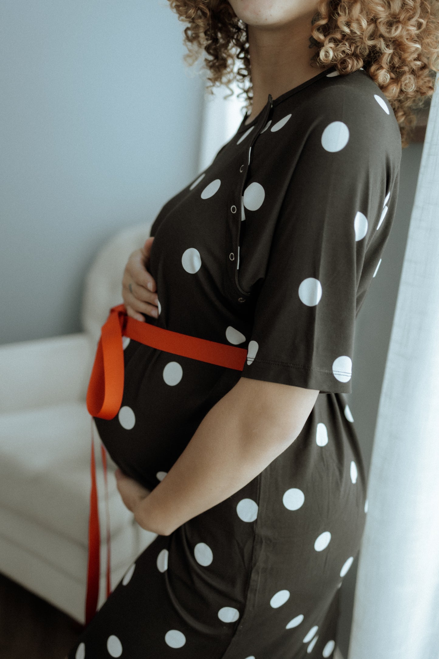 Chic Maternity Nursing Polka Dot/Delivery Gown-Black (Belt Not Included)
